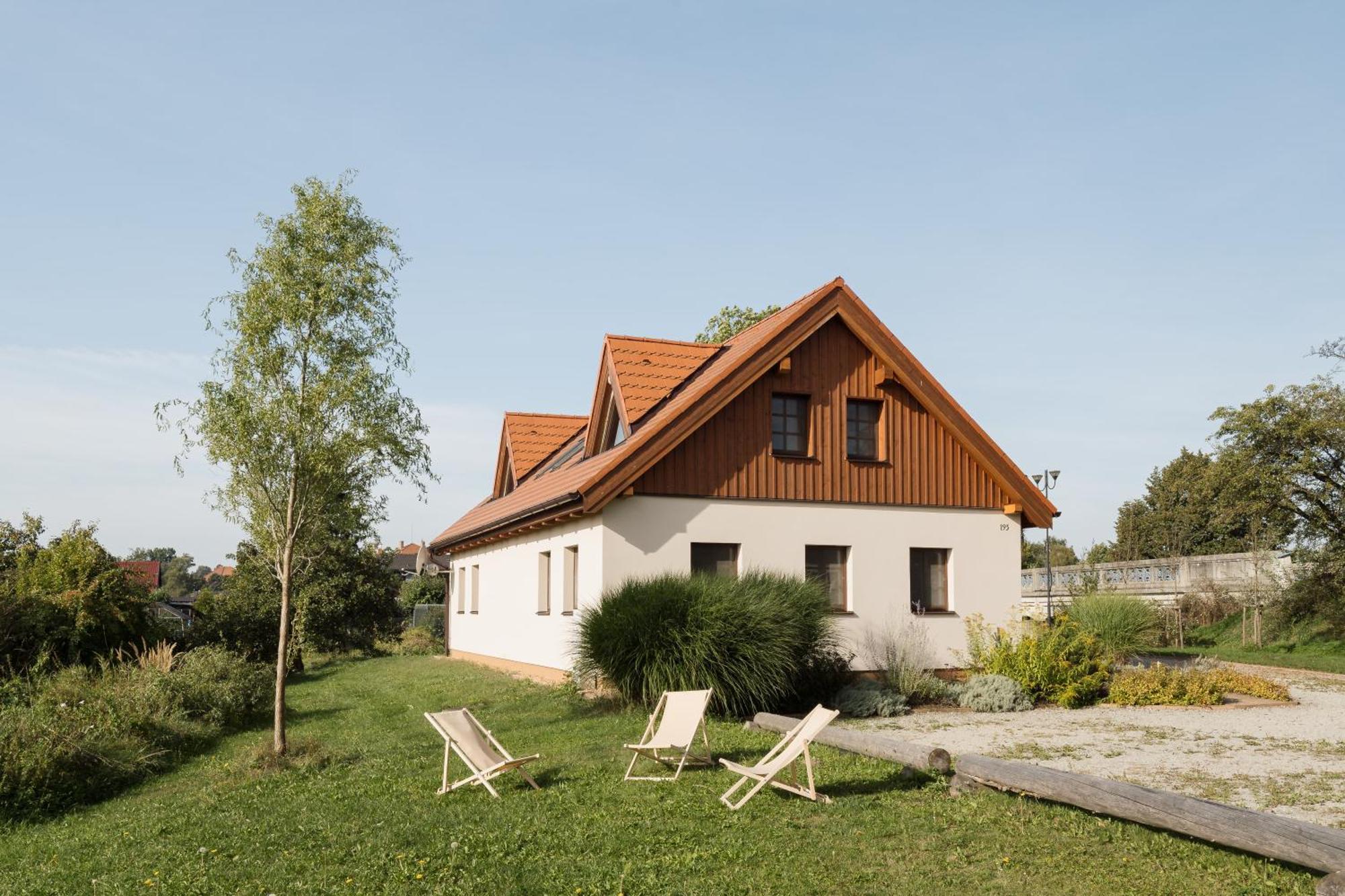 Apartmany Na Seniku Trebon Exterior photo